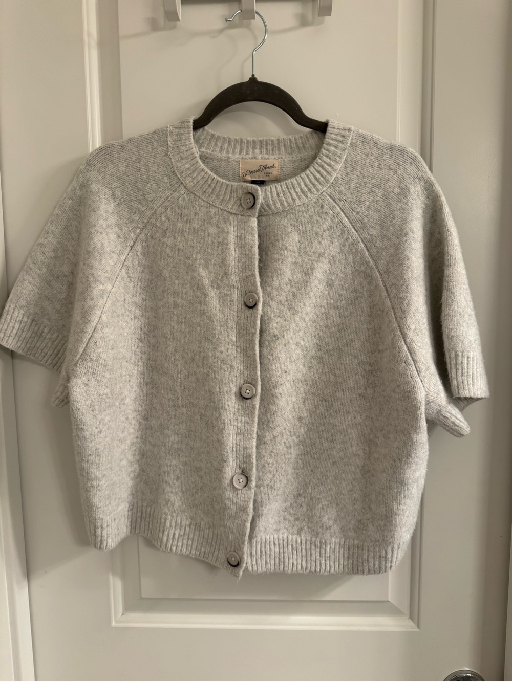 Universal Thread Light Gray Short-Sleeve Button Cardigan